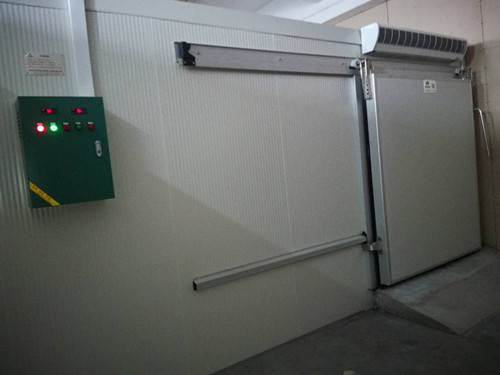 圣博康藥業(yè)(yè) 醫(yī)(yī)藥冷